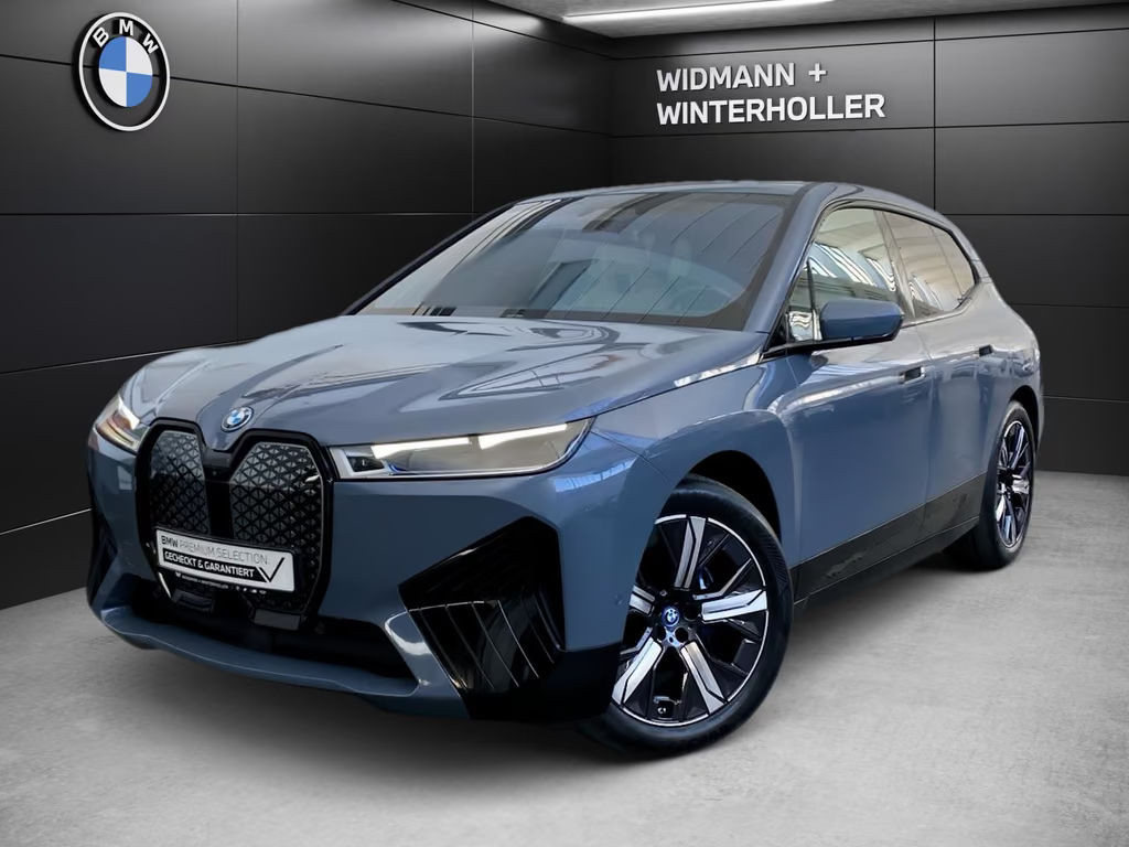 BMW iX xDrive40