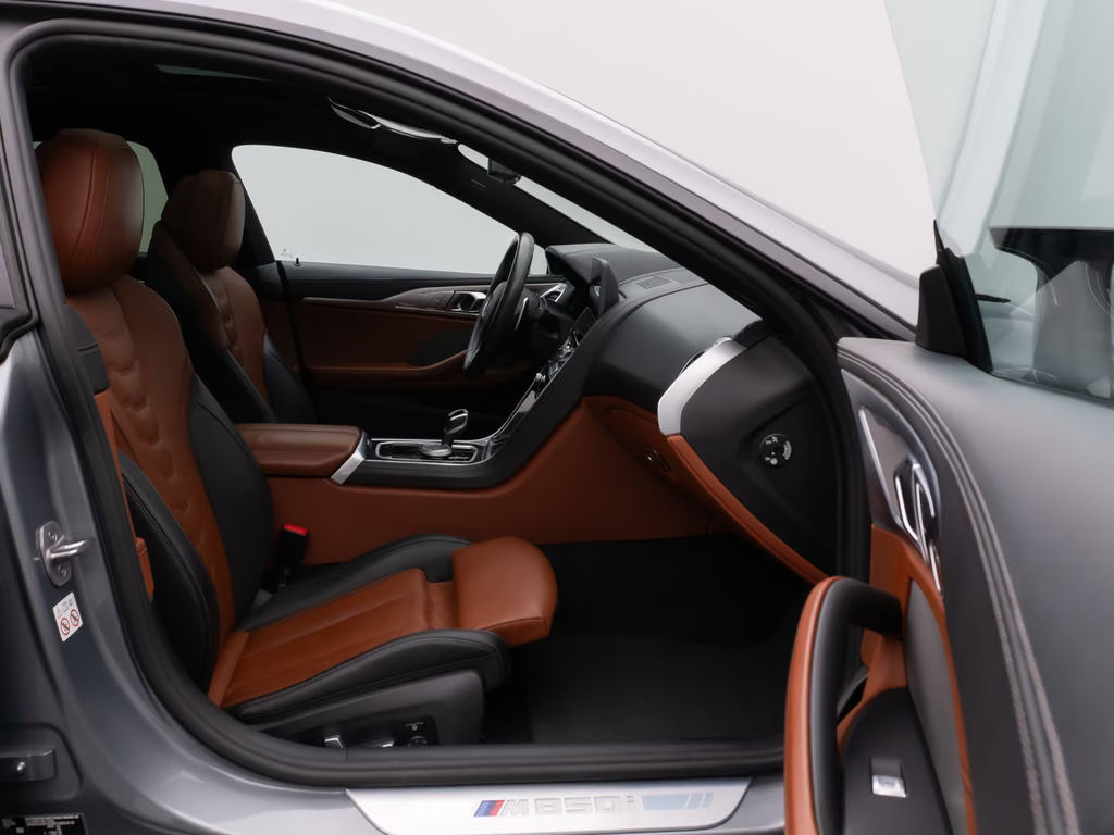 BMW M850