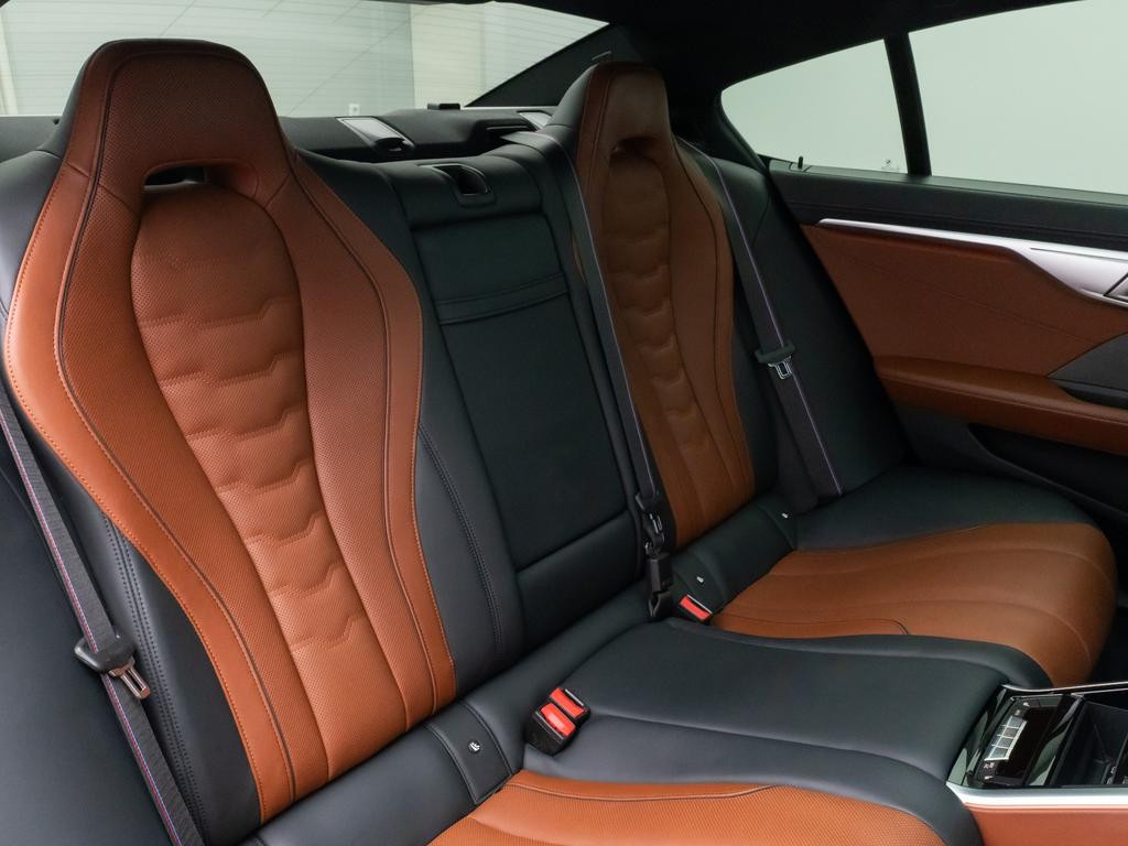 BMW M850