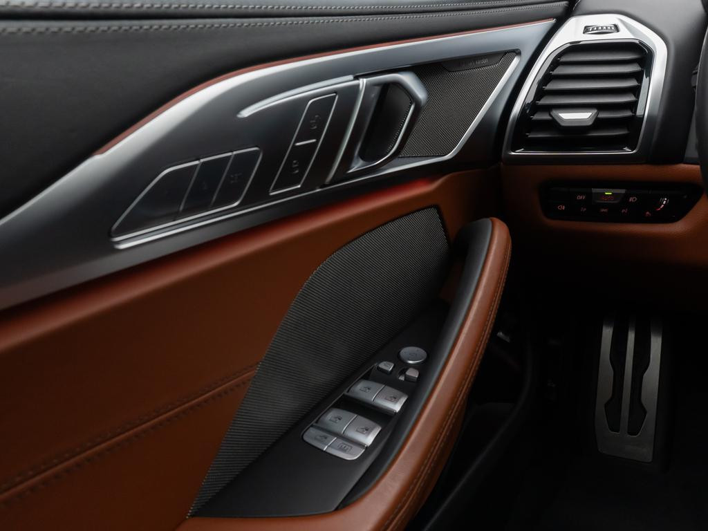 BMW M850