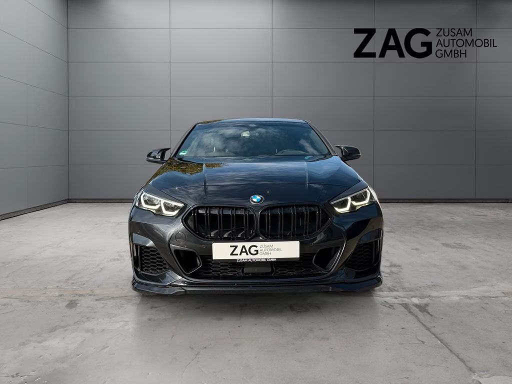 BMW M235