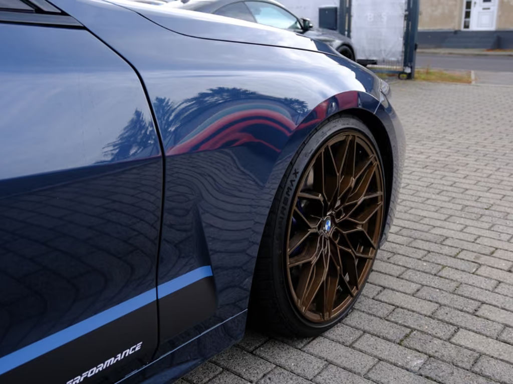 BMW M440
