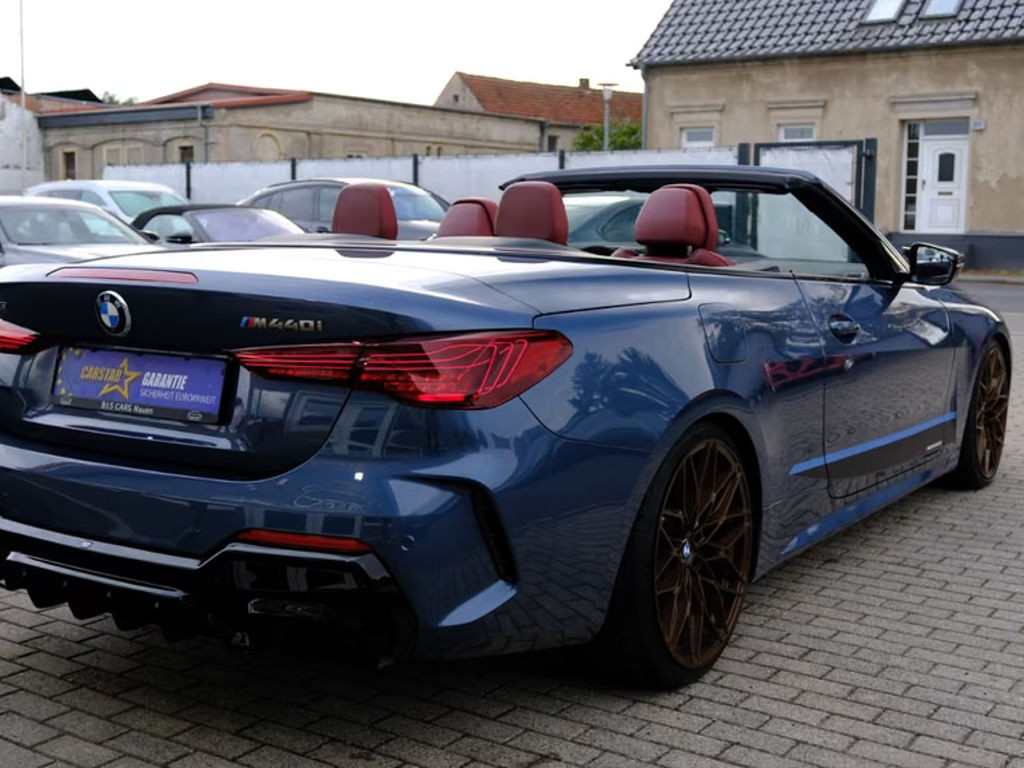 BMW M440