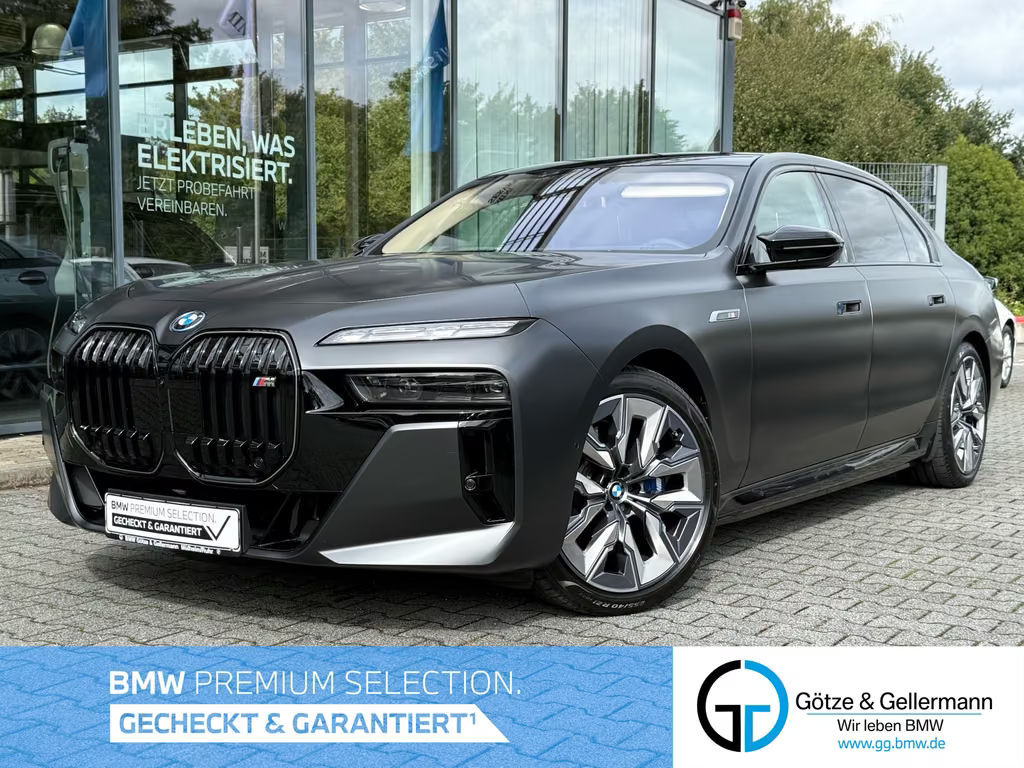 BMW i7 xDrive Sedan M70