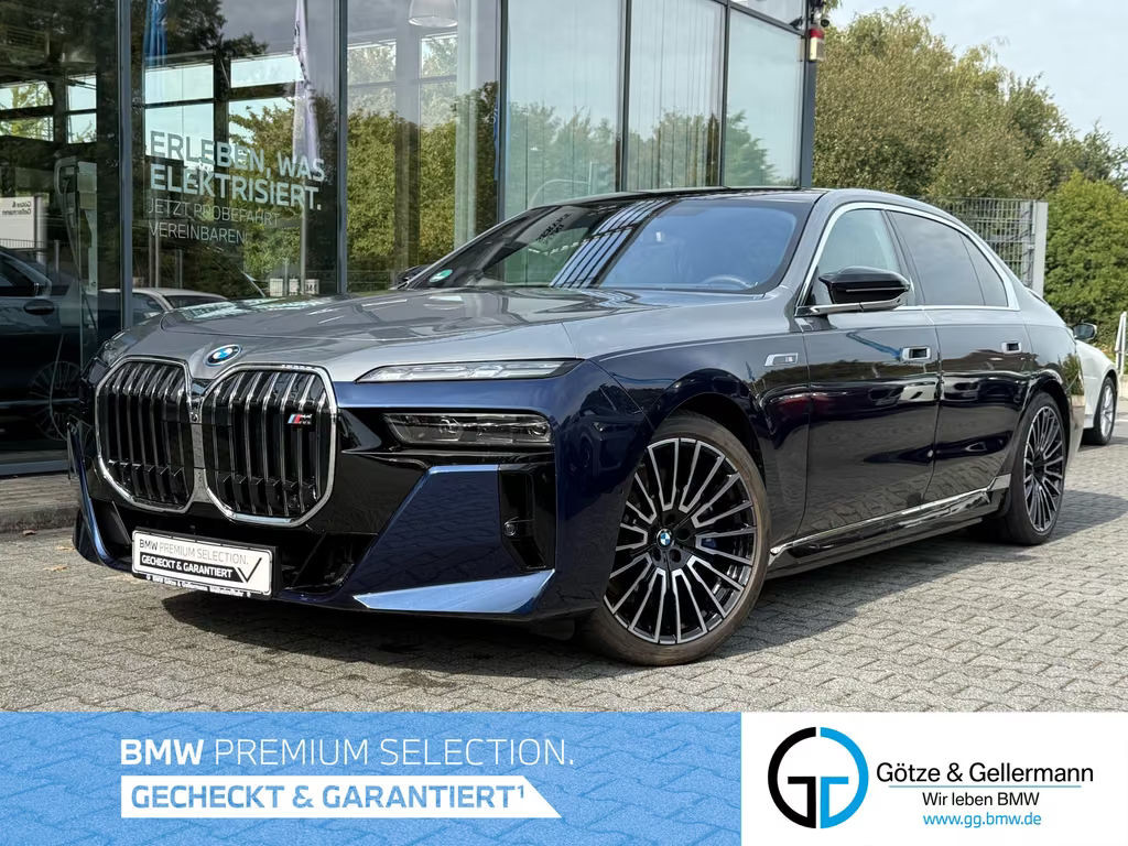 BMW i7 xDrive Sedan M70
