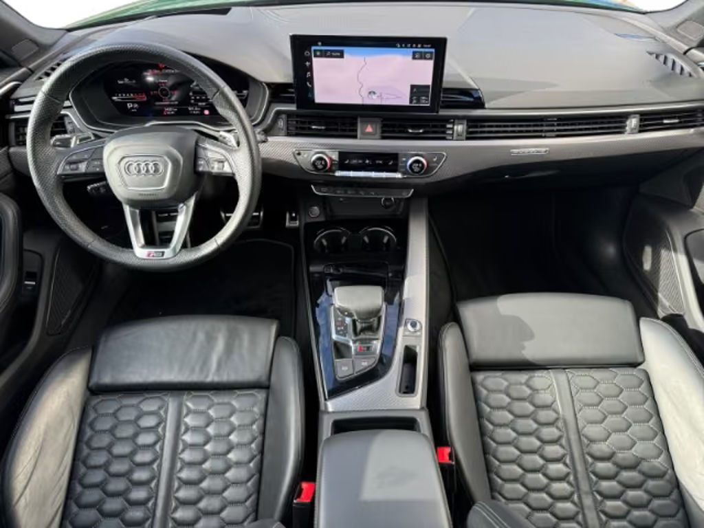 Audi RS4