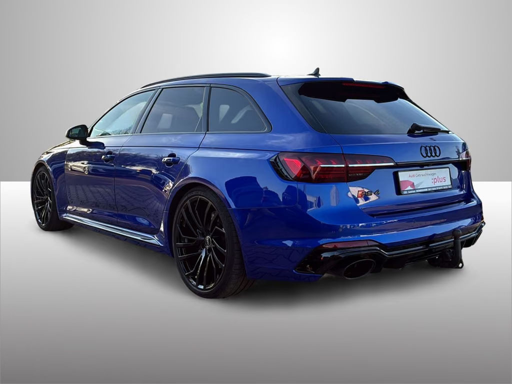Audi RS4