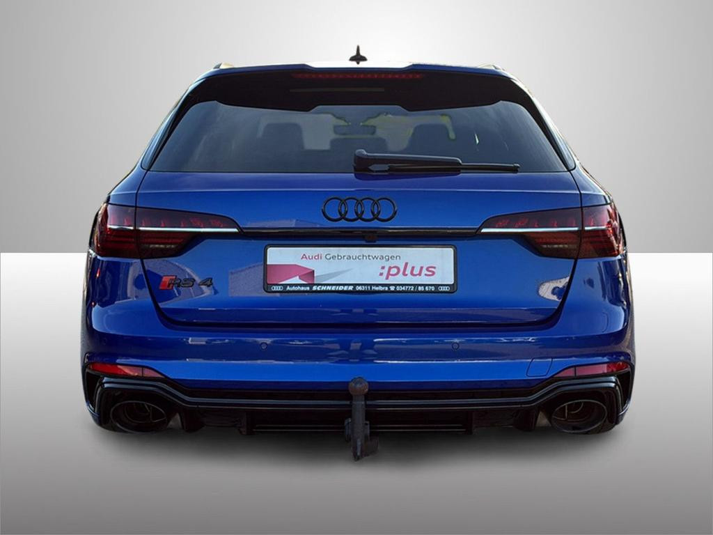 Audi RS4