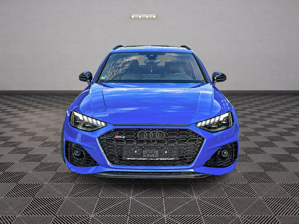 Audi RS4