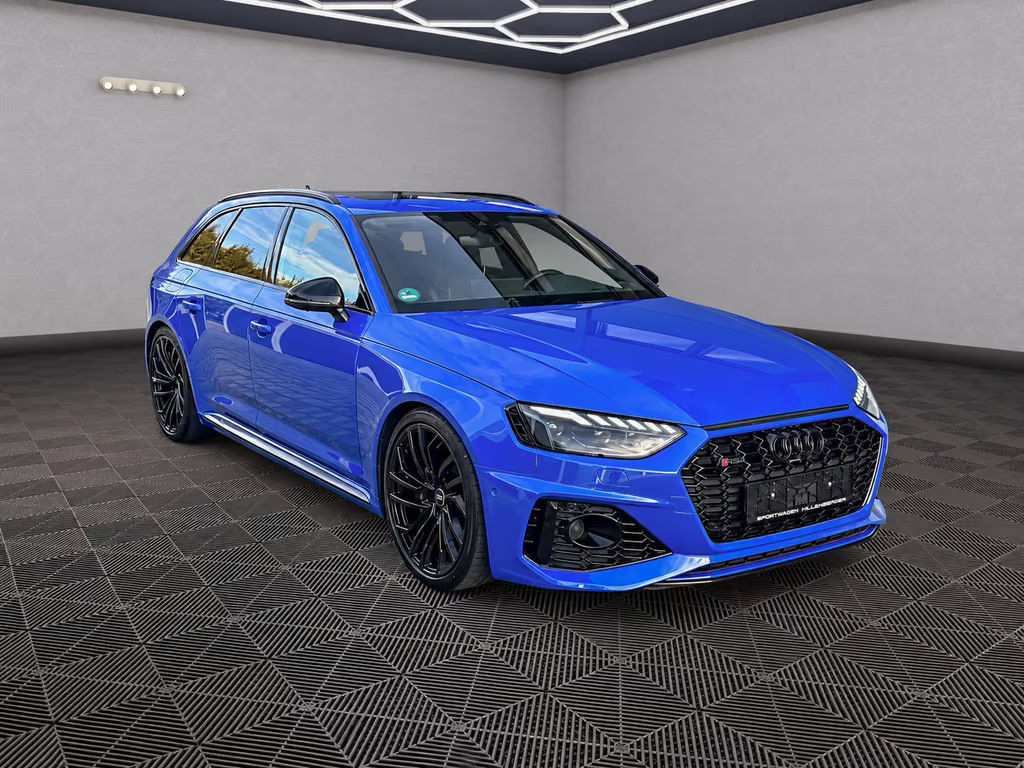 Audi RS4