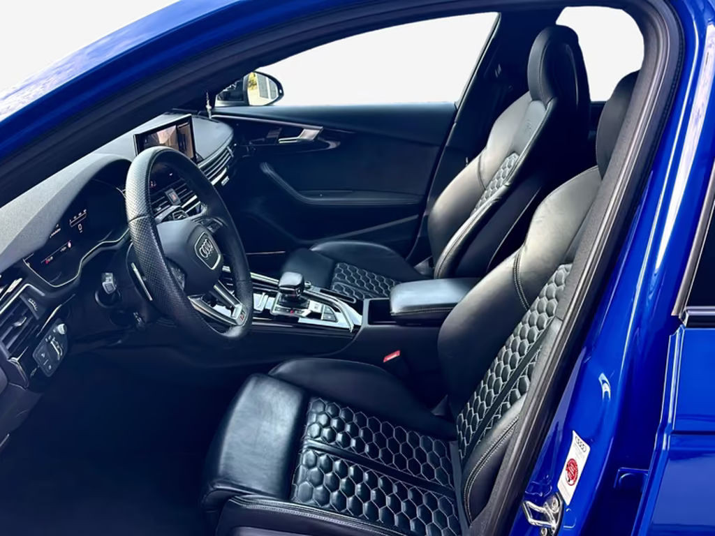 Audi RS4