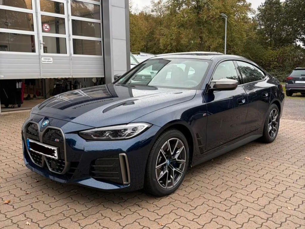 BMW i4 Coupé Gran Coupé Sedan M50