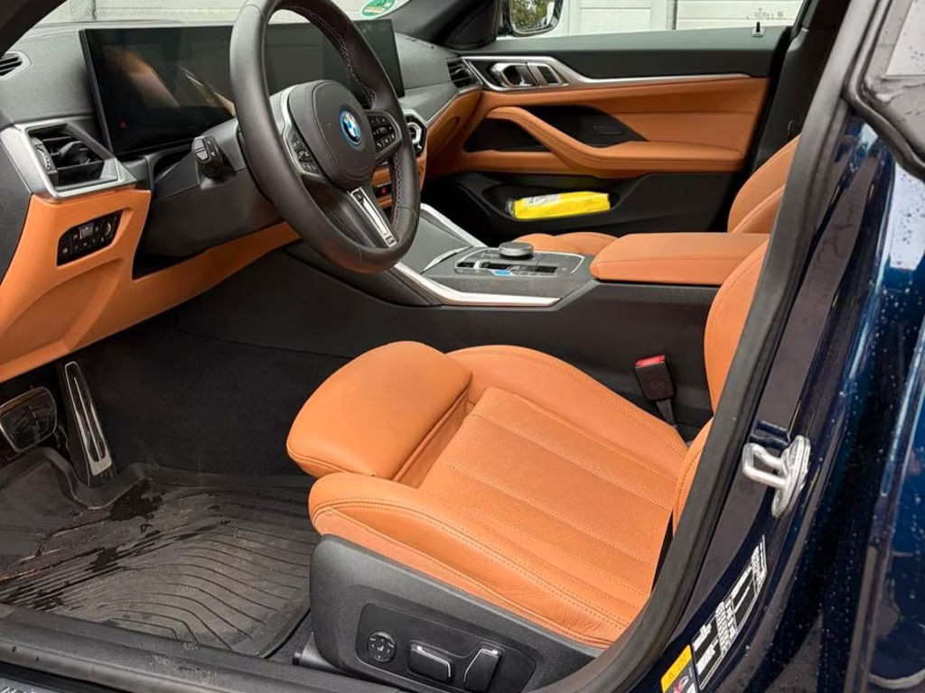BMW i4