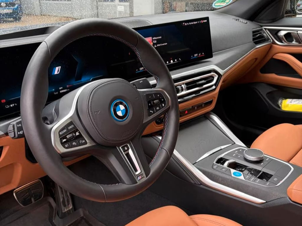 BMW i4