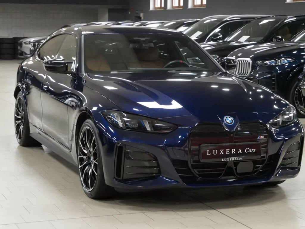BMW i4