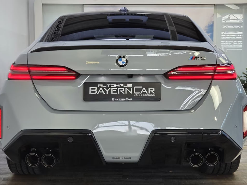 BMW M5