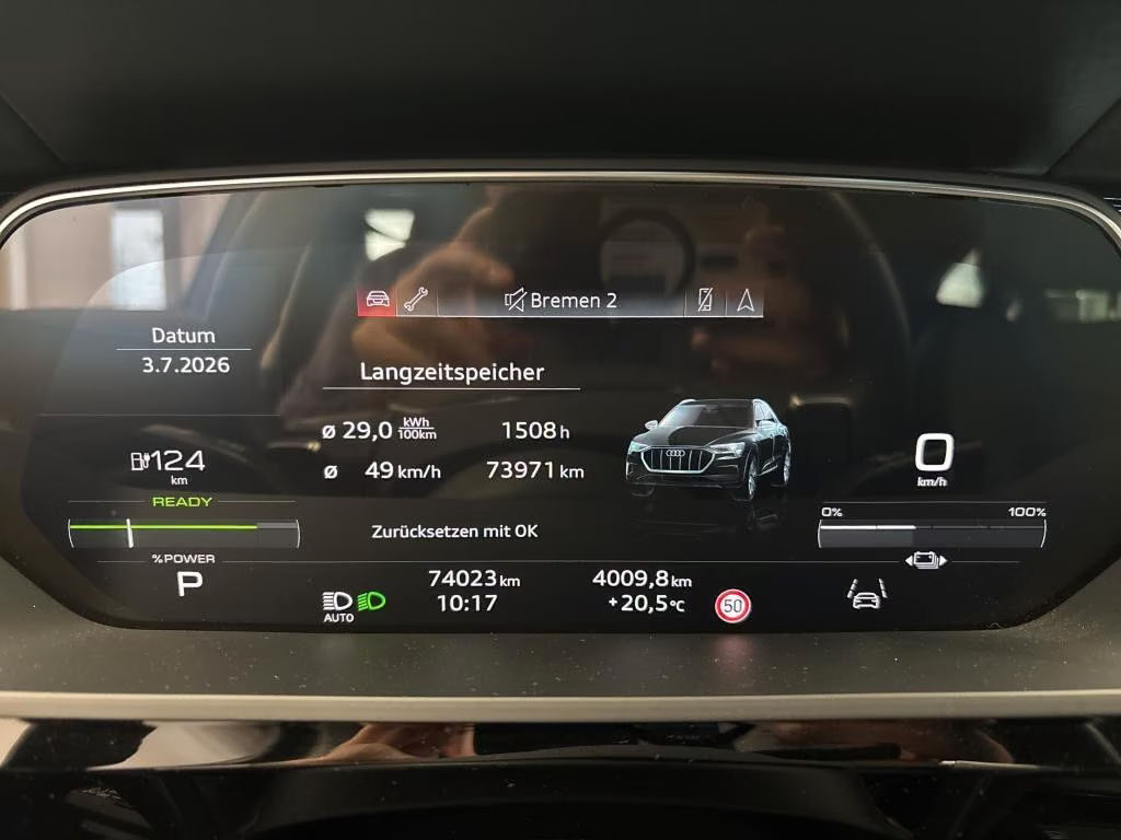 Audi e-tron