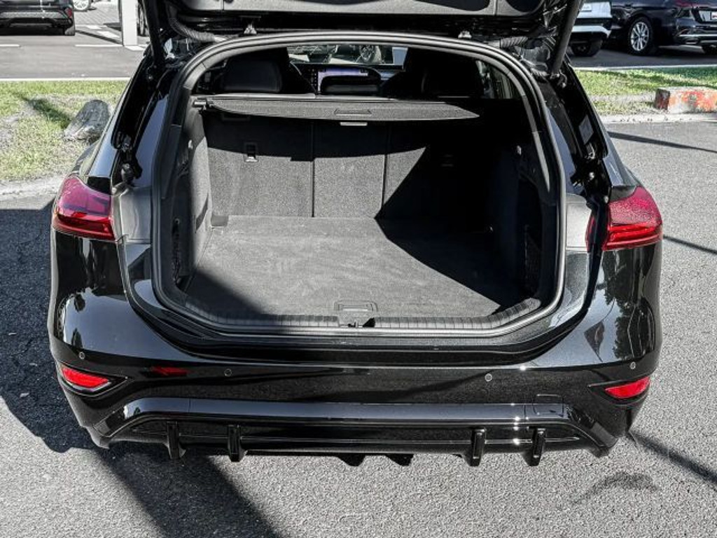 Audi S6 e-tron