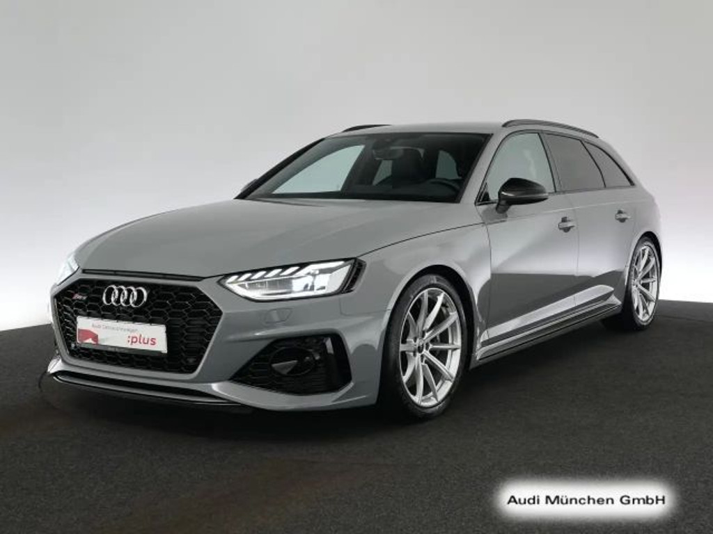 Audi RS4