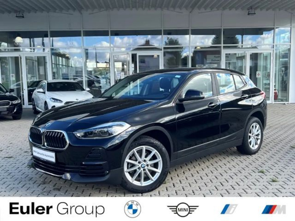 BMW X2 sDrive18iA 17'' AHK Pano Navi LED RFK PDC SHZ Temp