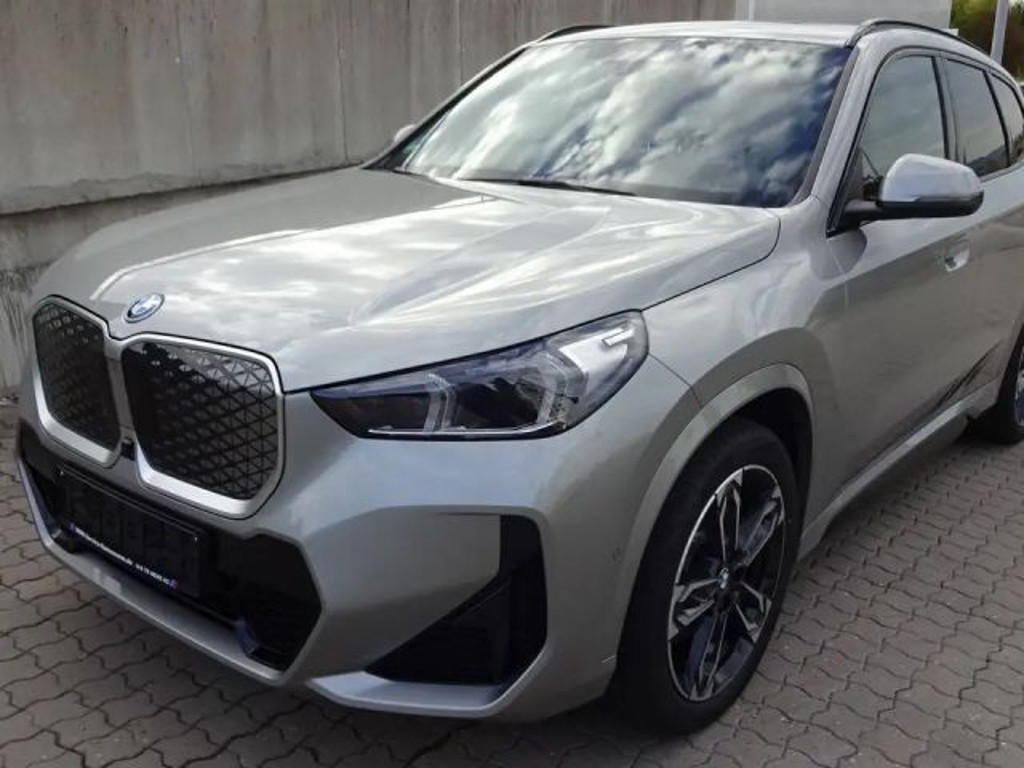 BMW iX1 M-Sport xDrive