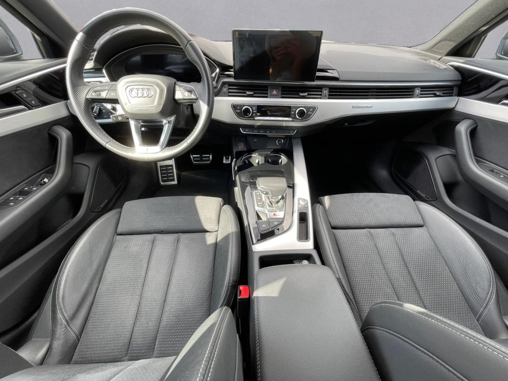 Audi S4