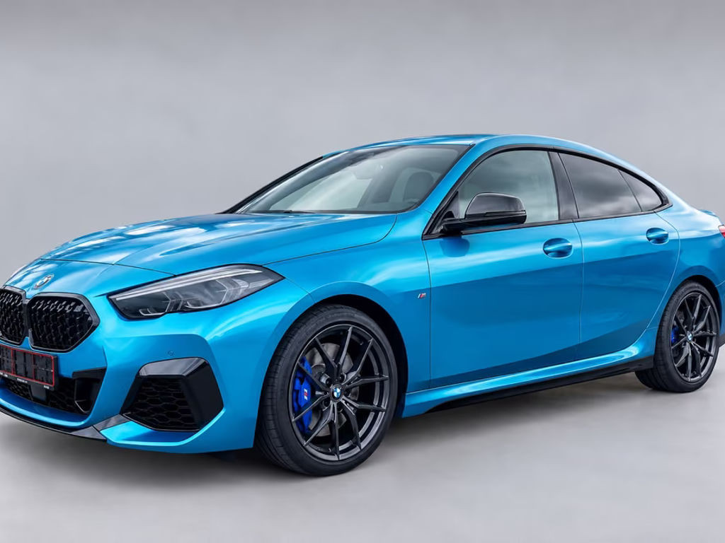 BMW M235