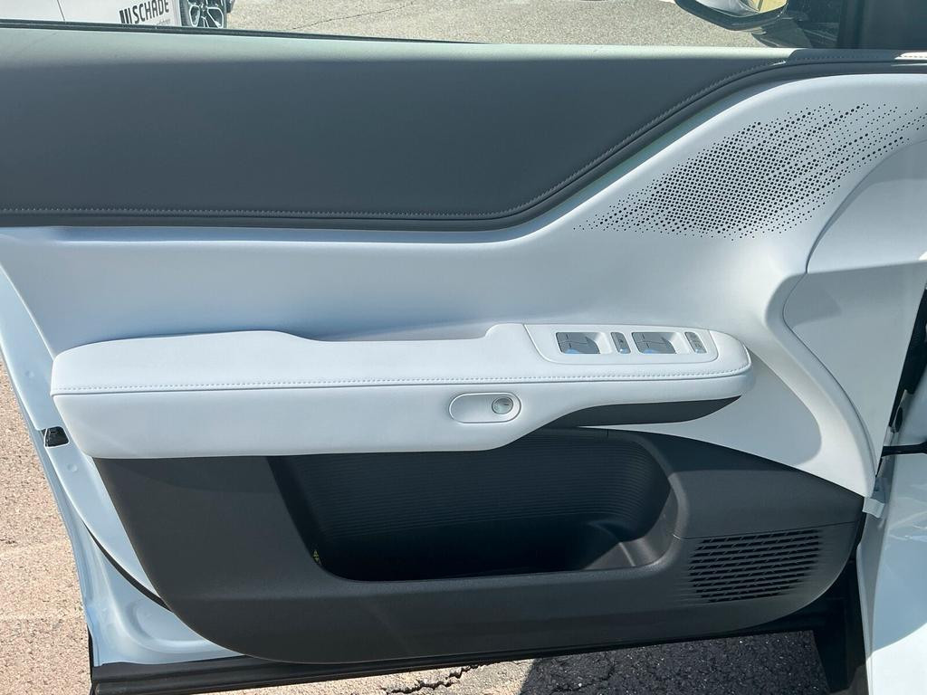 Xpeng G6
