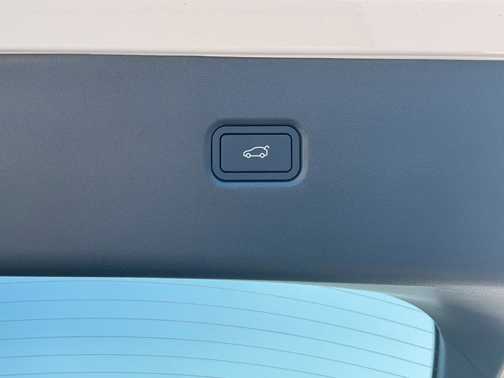 Xpeng G6