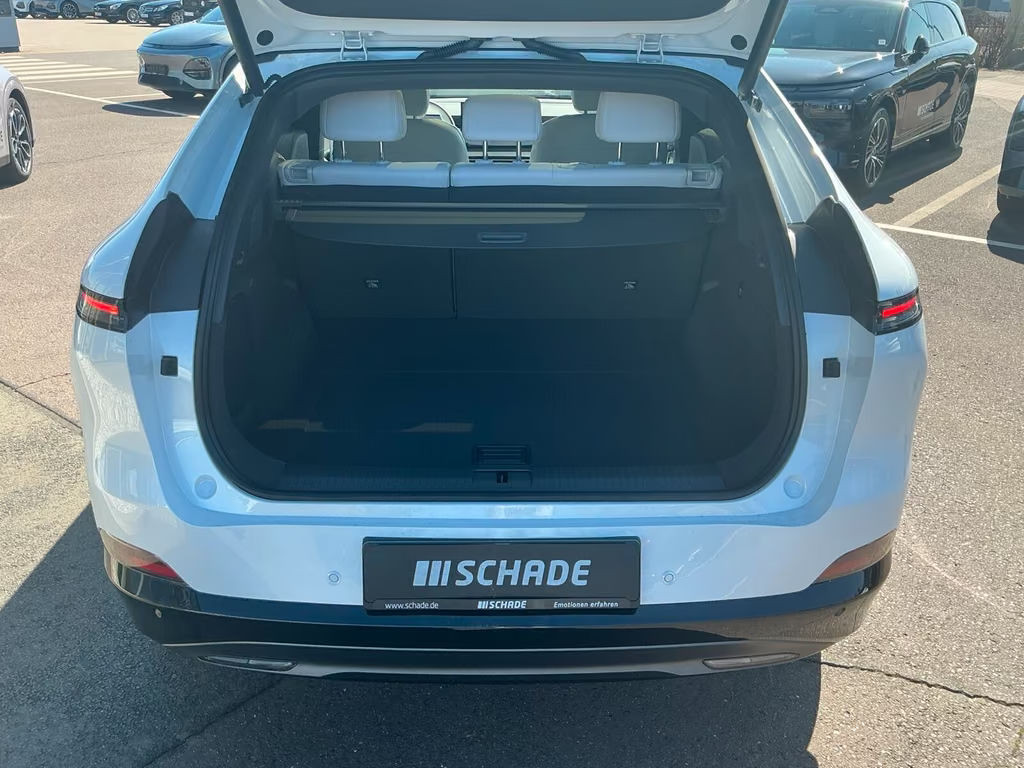 Xpeng G6