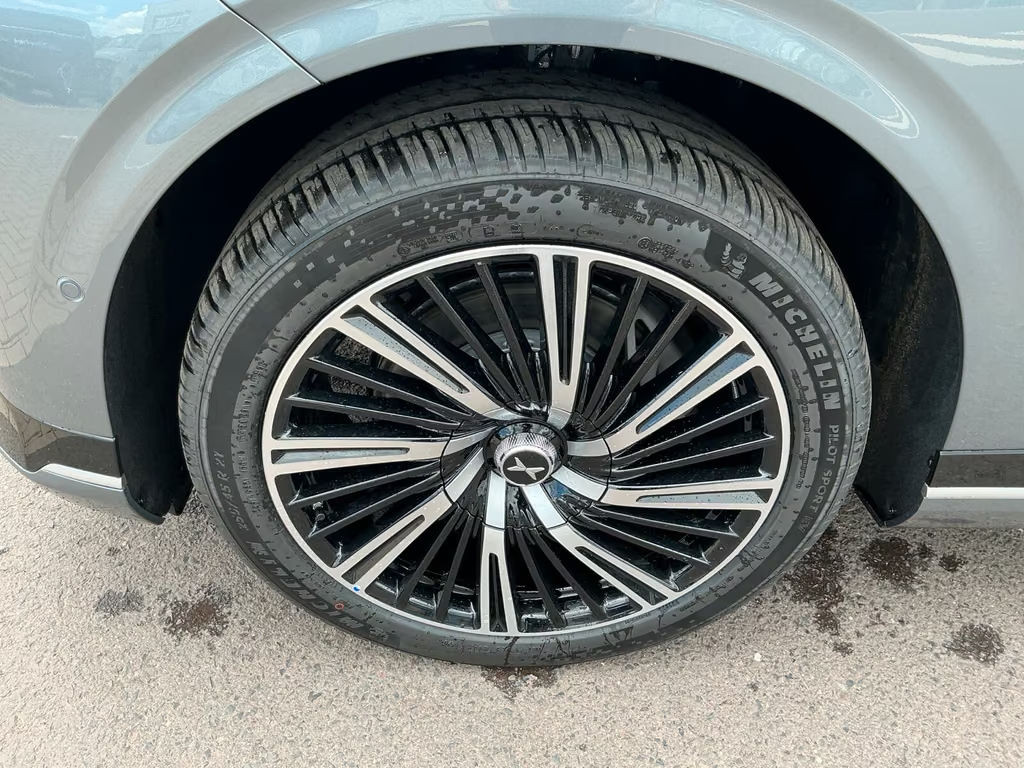 Xpeng G9 AWD