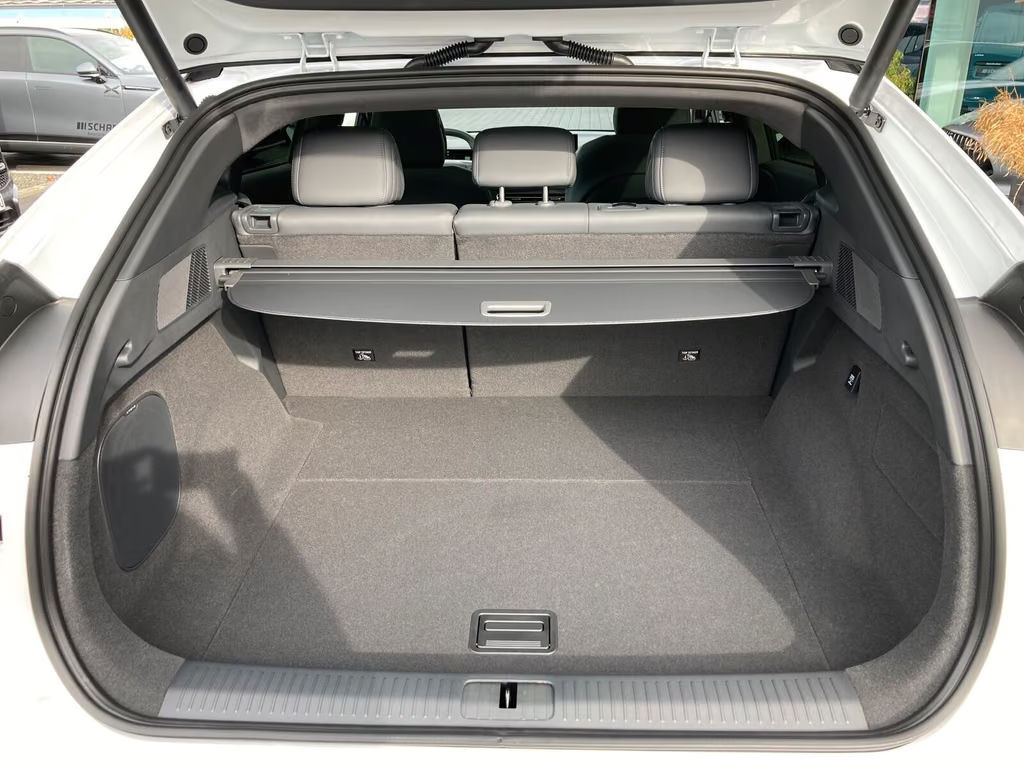 Xpeng G6