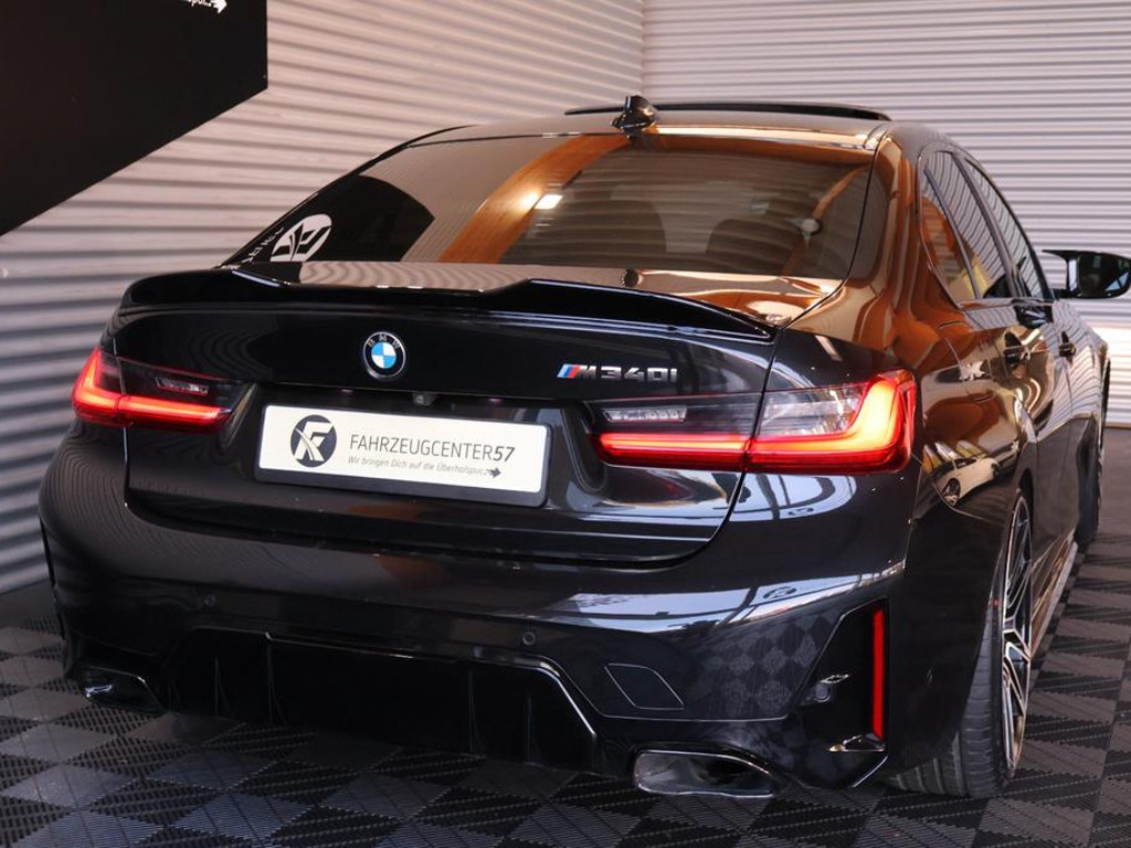 BMW M340