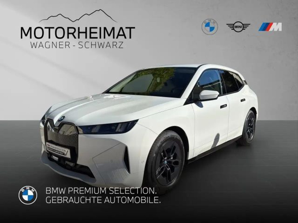 BMW iX xDrive45
