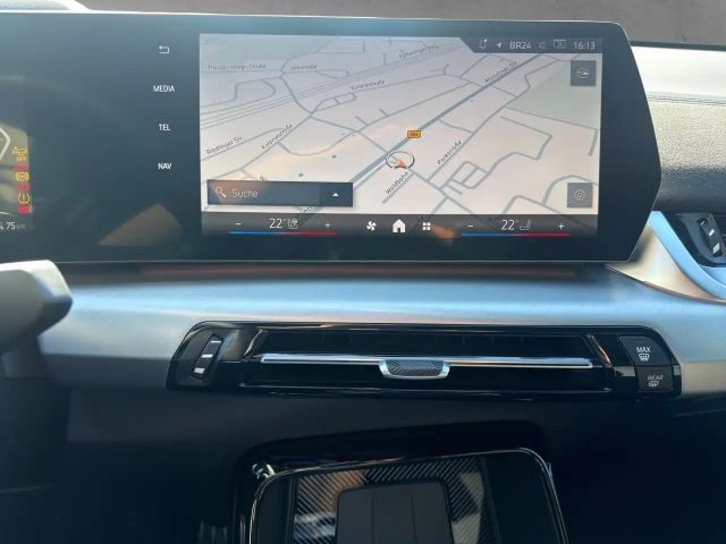 BMW iX2