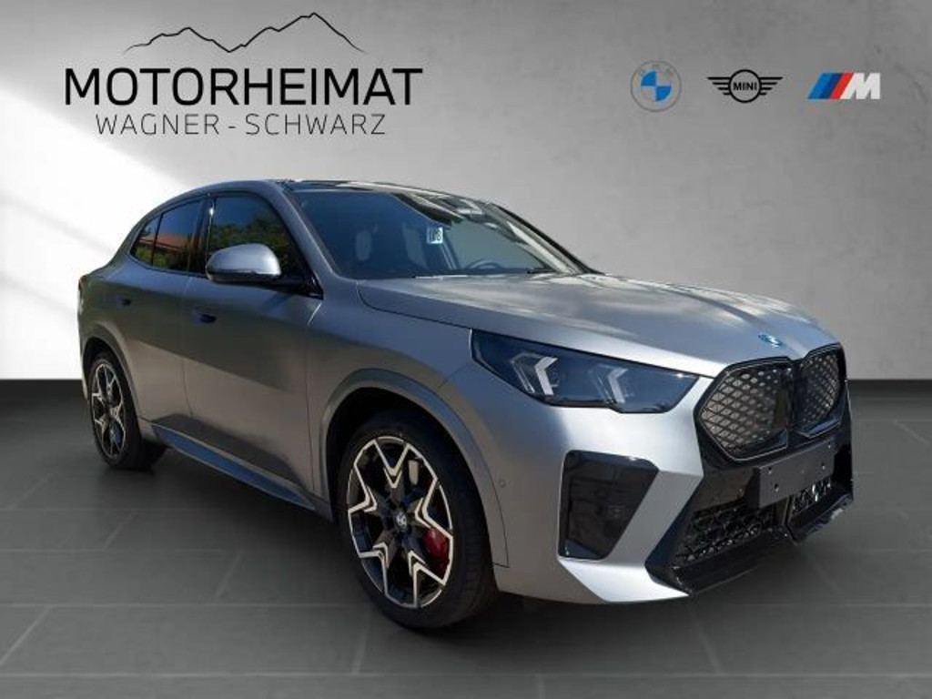 BMW iX2