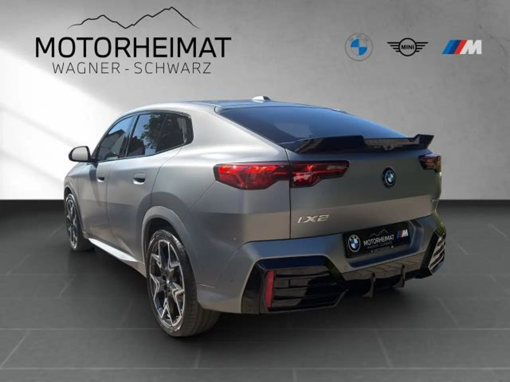 BMW iX2