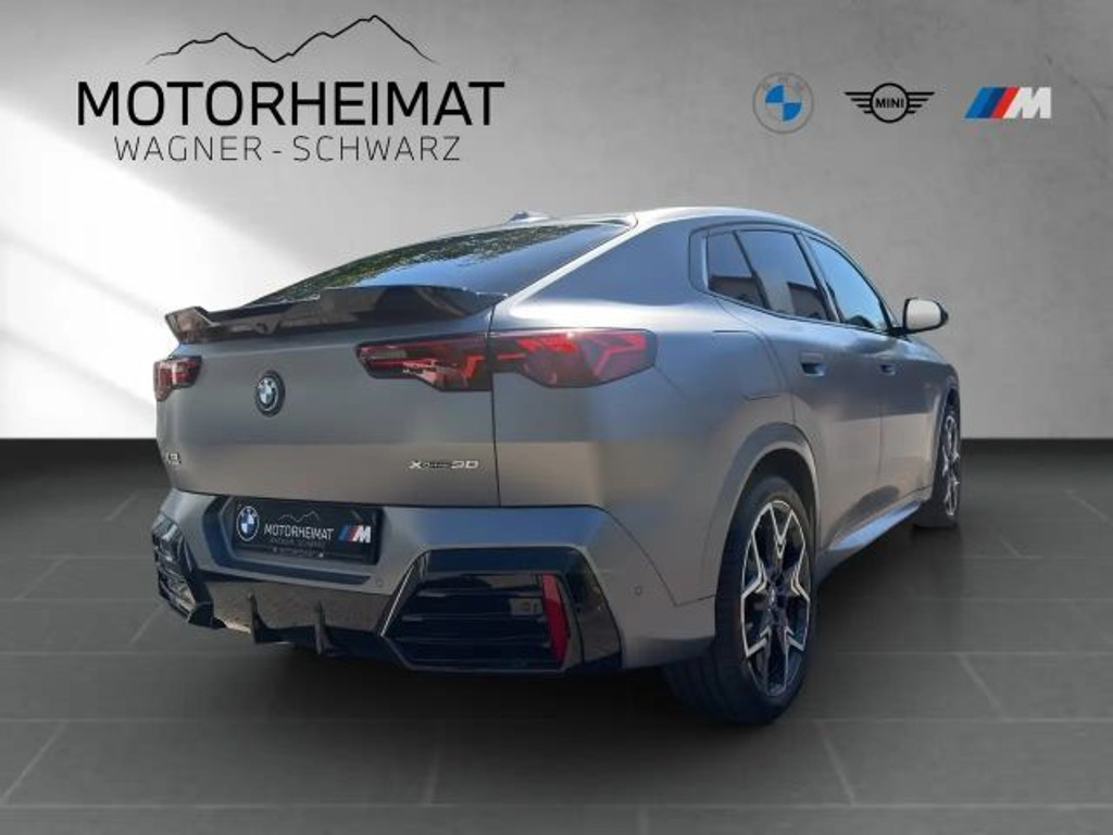 BMW iX2