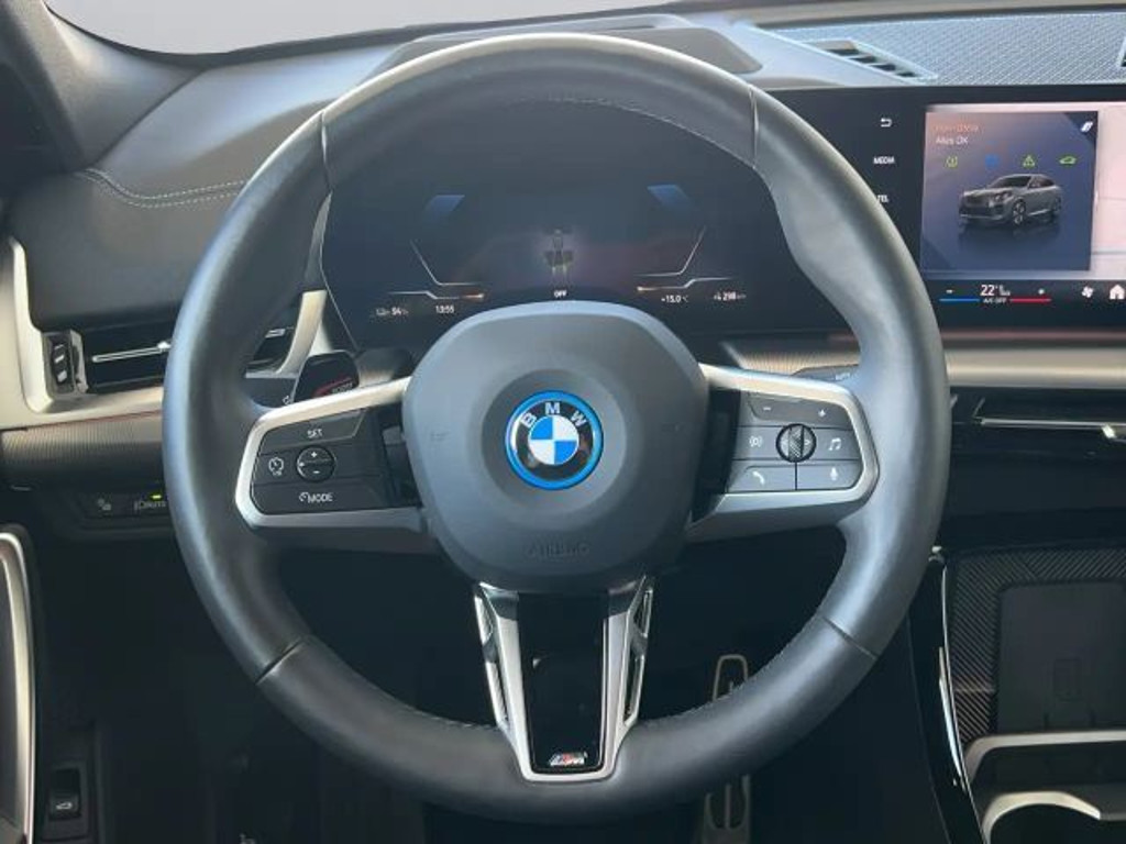 BMW iX2