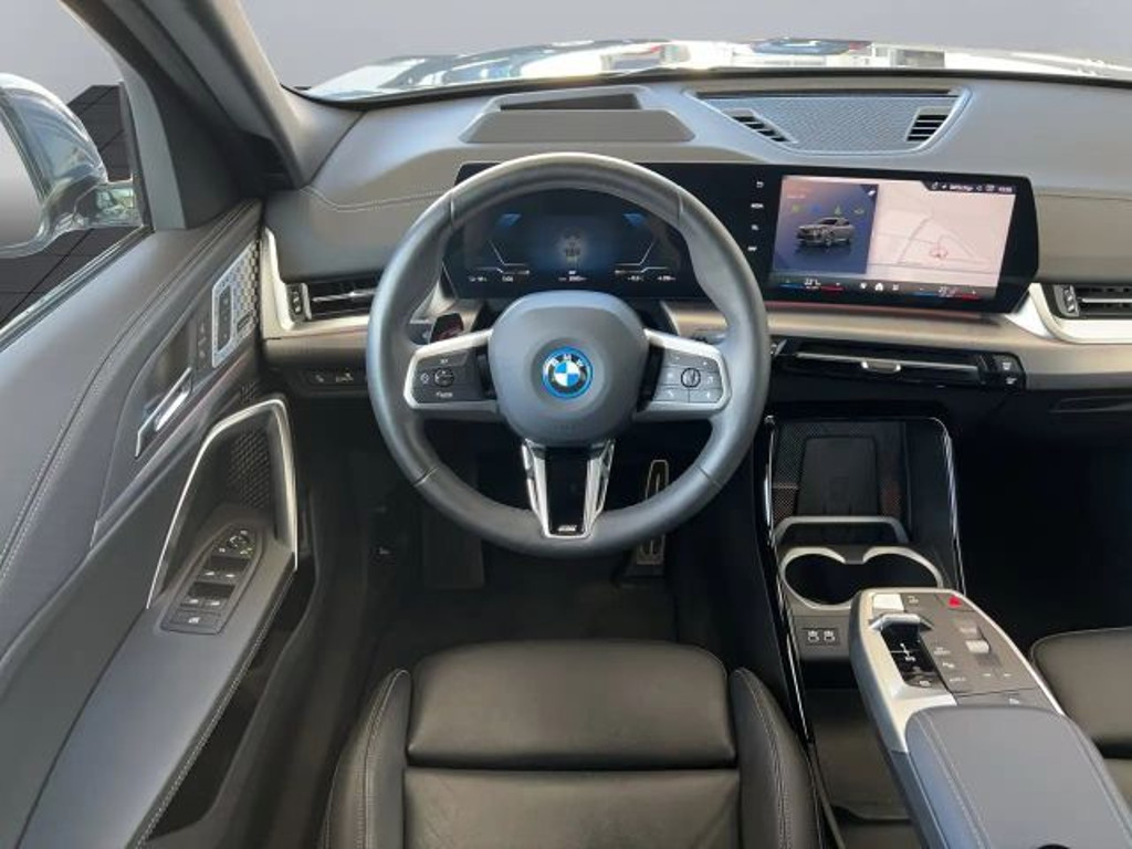 BMW iX2