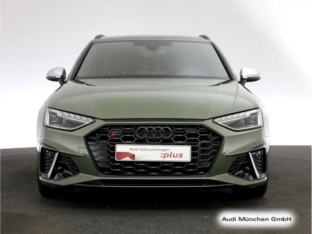 Audi S4