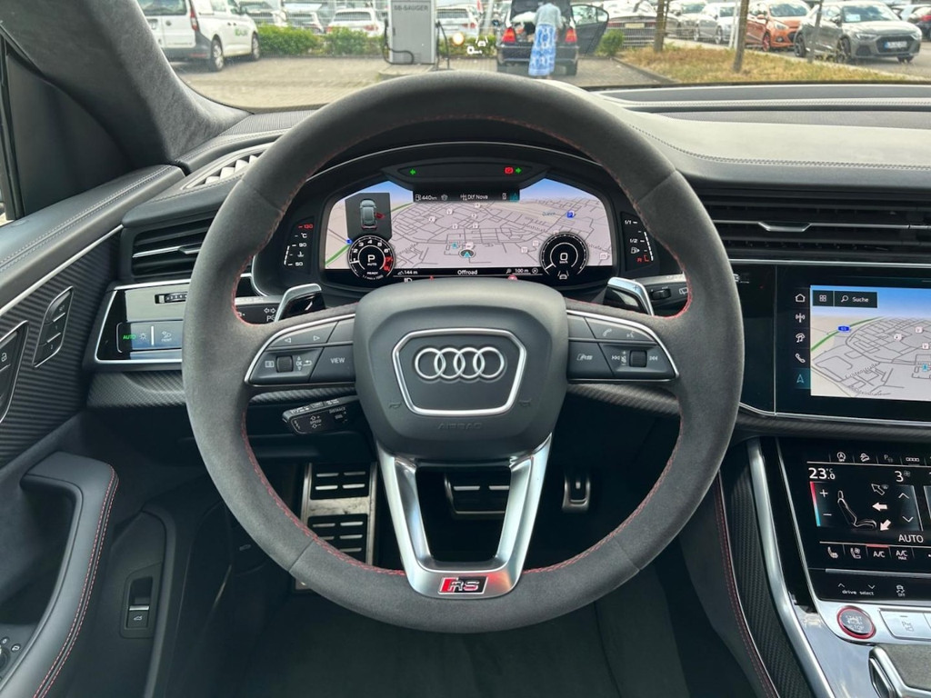 Audi RS Q8