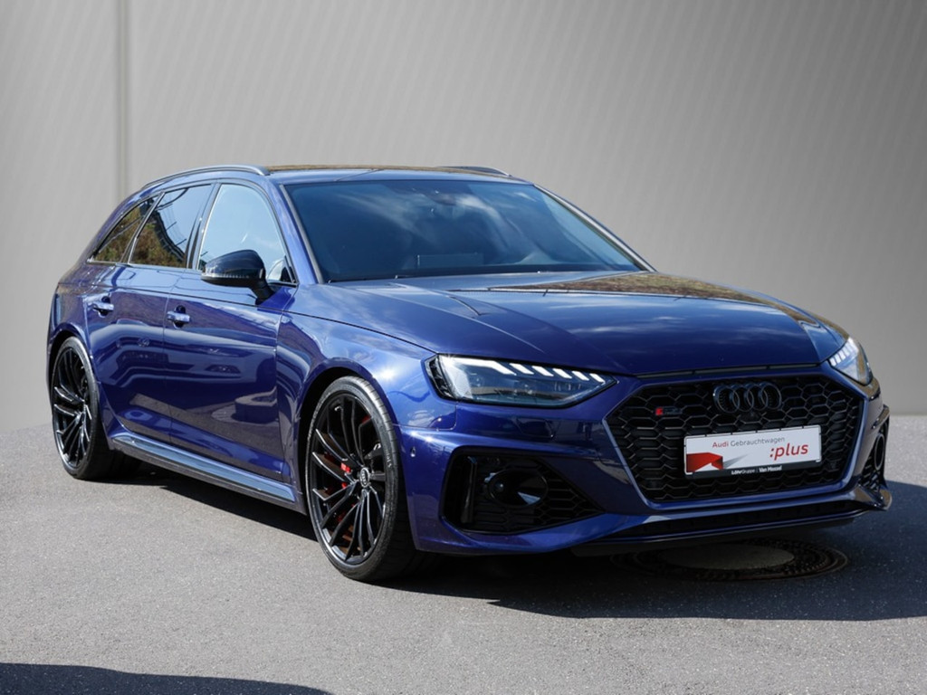 Audi RS4