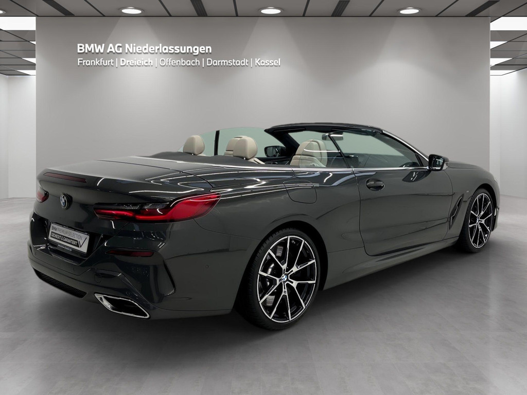 BMW M850