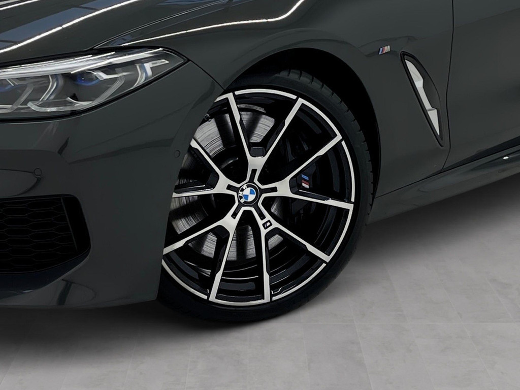 BMW M850