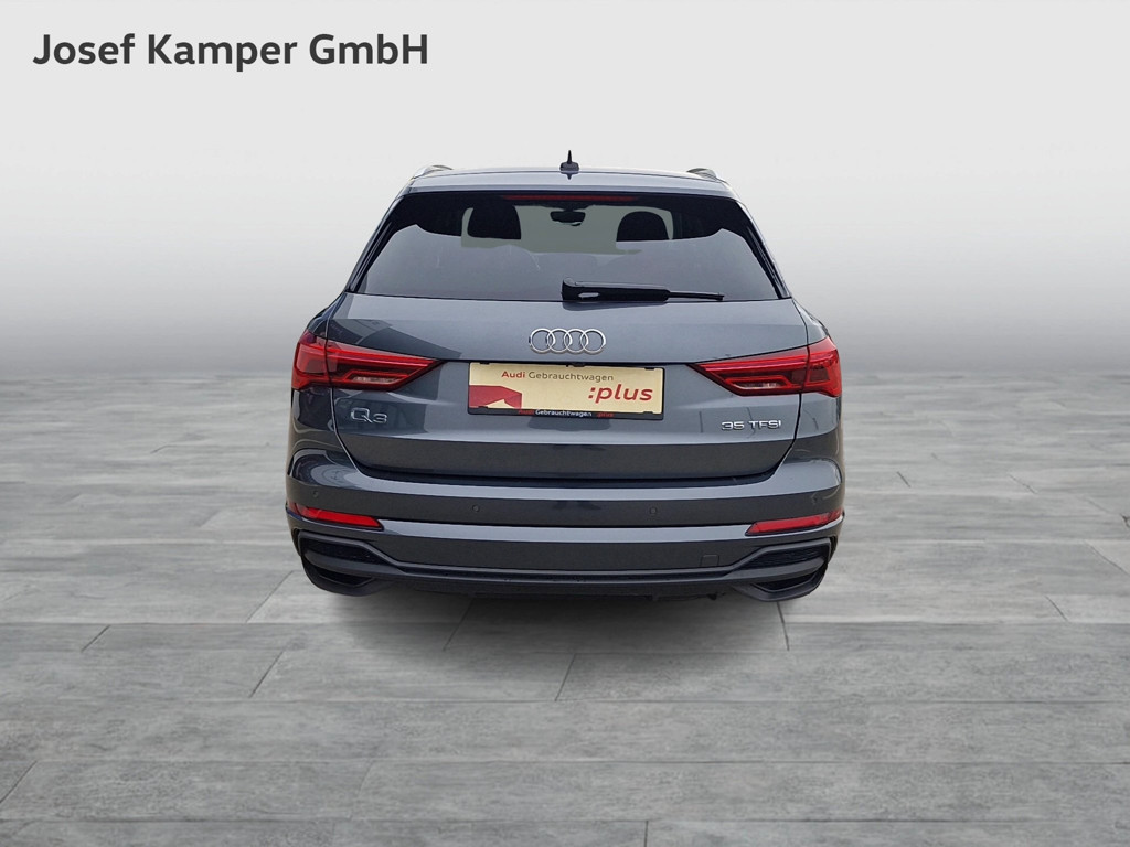 Audi Q3 S-Line 35 TFSI