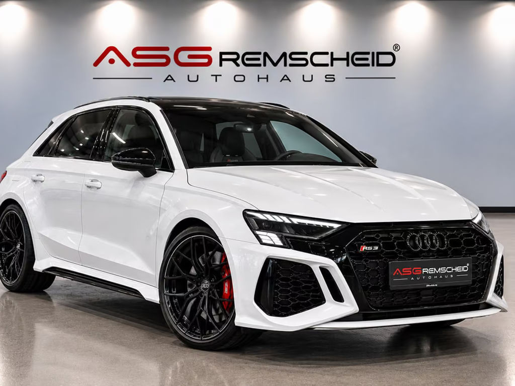 Audi RS3 Sportback Sedan Quattro