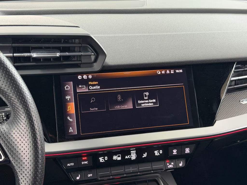 Audi RS3