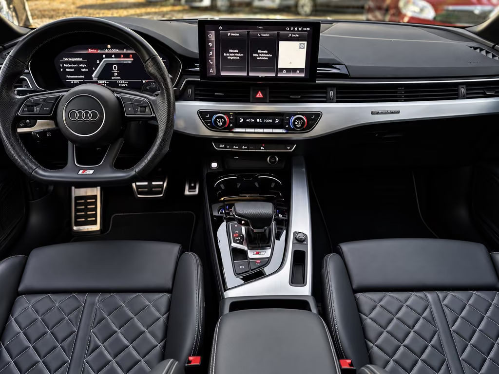Audi S5