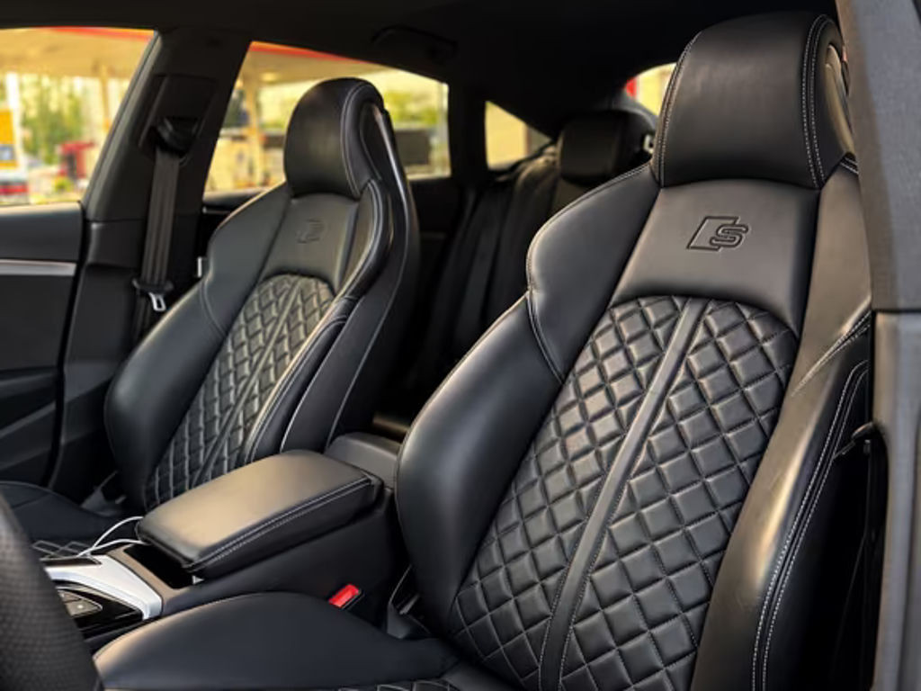Audi S5